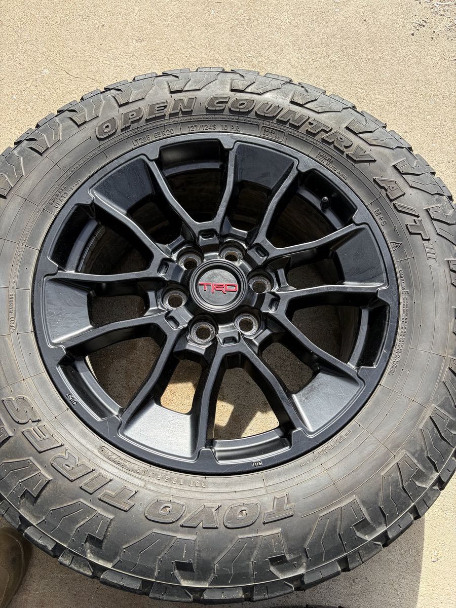 20” Toyota Tundra TRD wheels with 35” Toyo AT3s