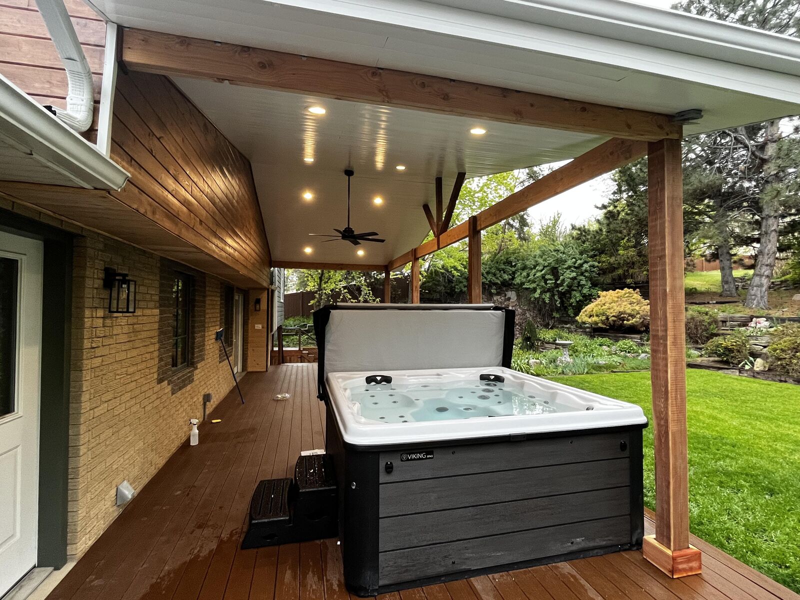 Eremos Decks & Porches LLC