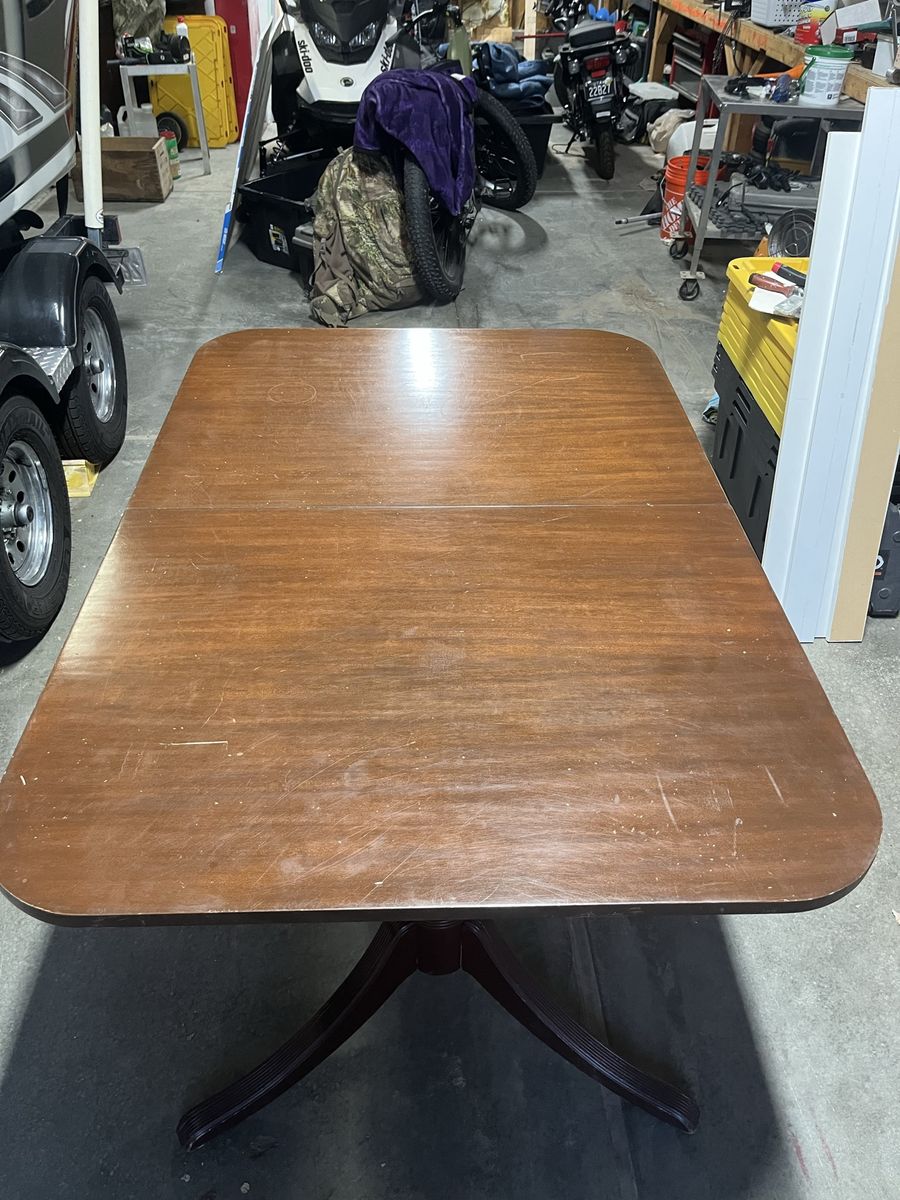 Vintage Solid Wood Pedestal Dining Table - Dark Cherry Finish, Extendable