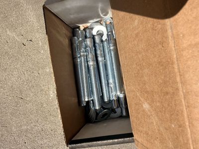 Qty 10. 1/2" x 4-1/2" Wedge Anchors - Box of 10 Concrete Fasteners