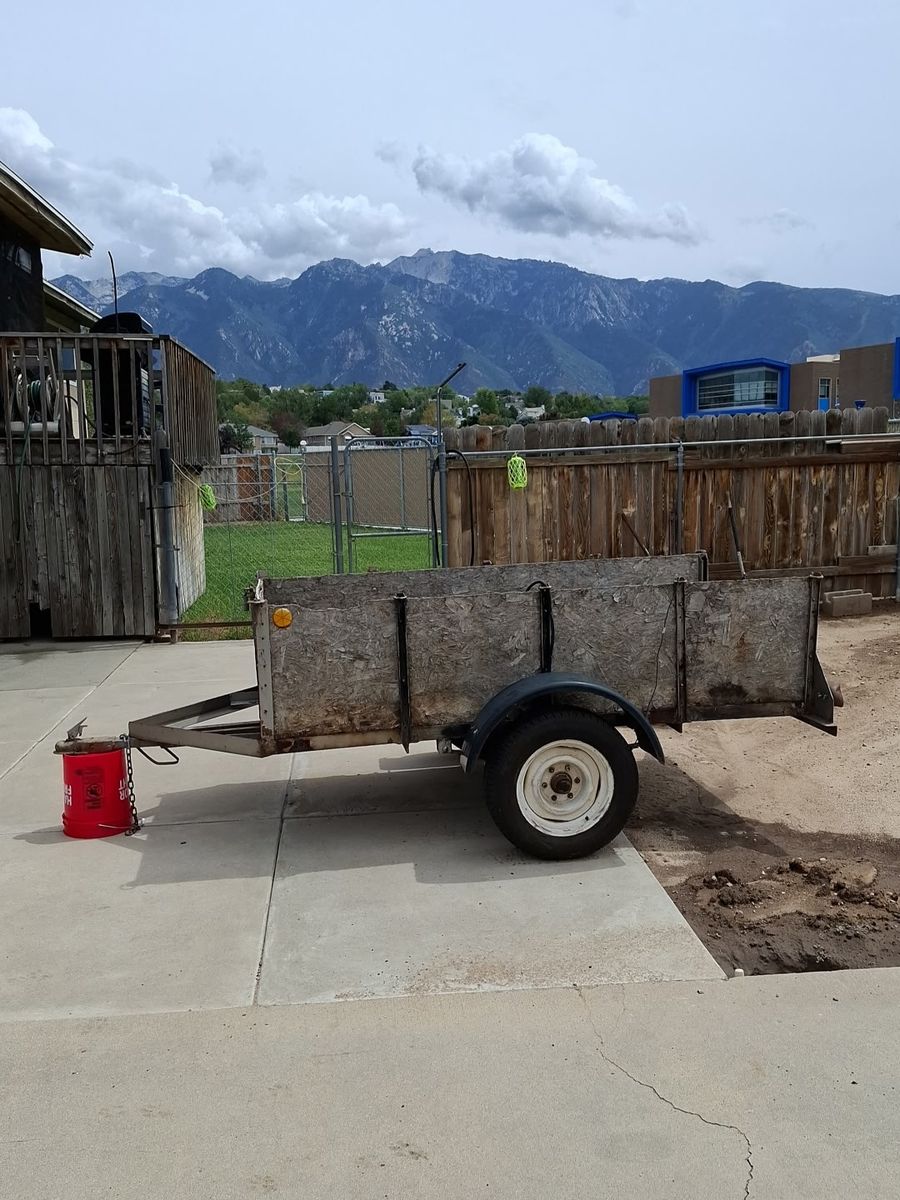 4x8 ft Utility Trailer, Single Axle with steel floor