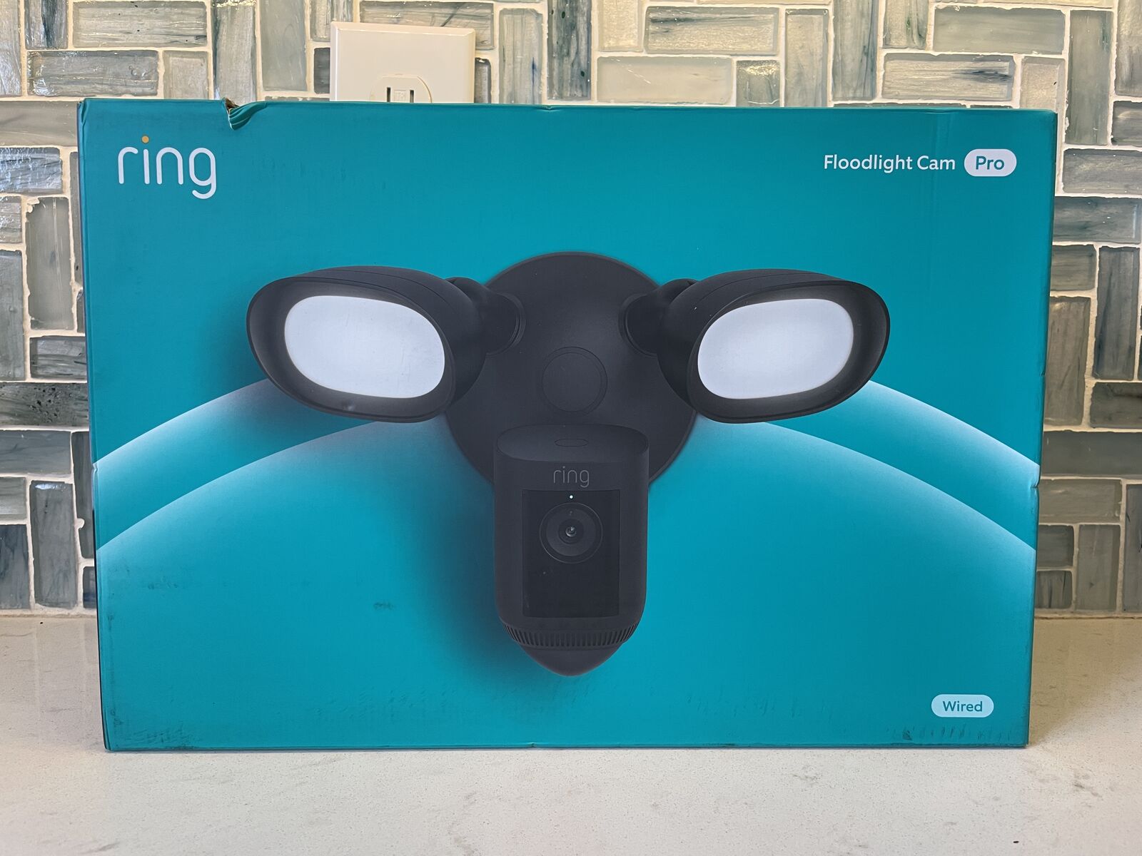 [NEW] Ring Floodlight Cam Wired Pro - (Black)