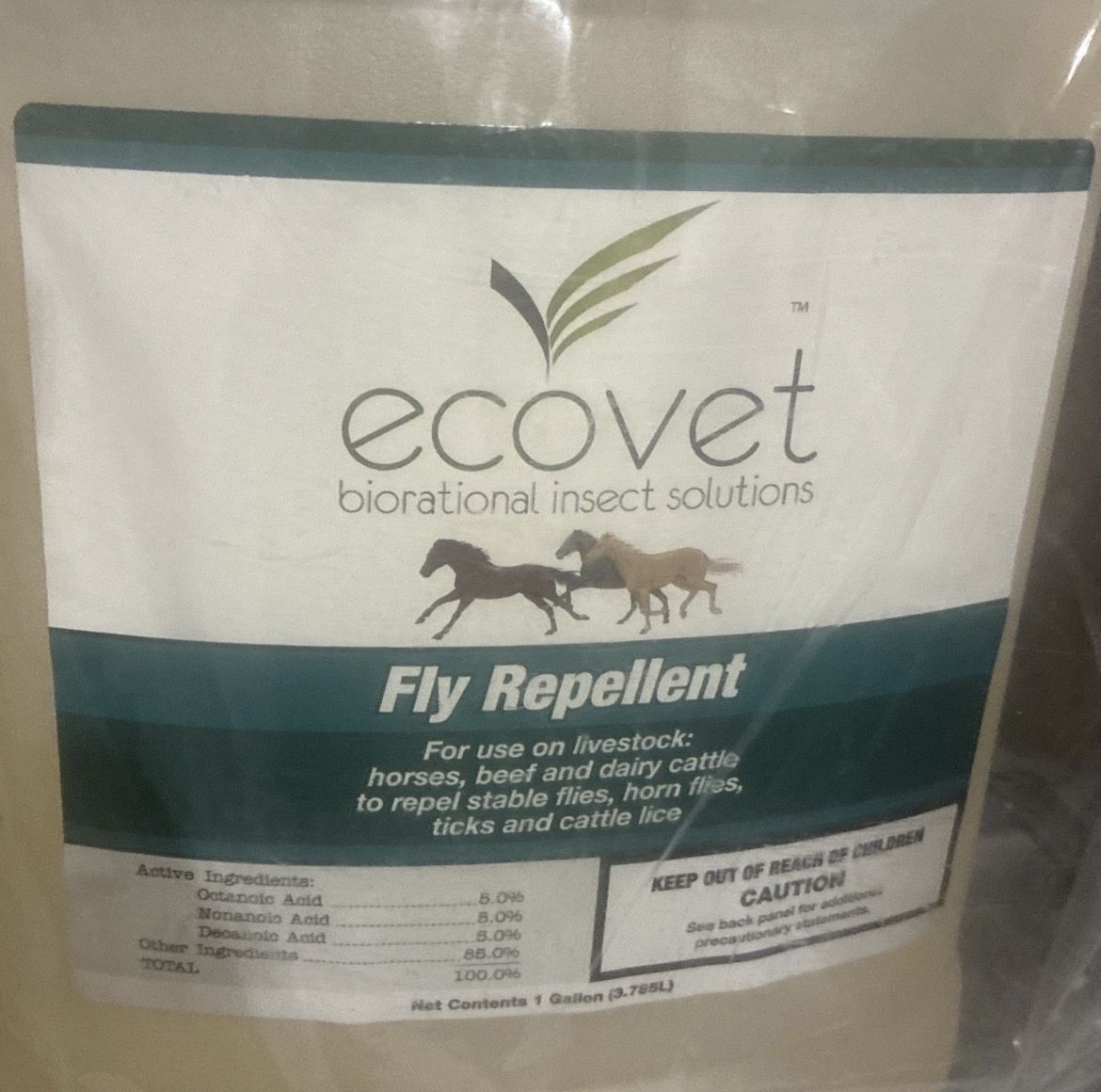 Livestock Fly Repellent   New And Sealed