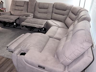 BarcaLounger Sectional