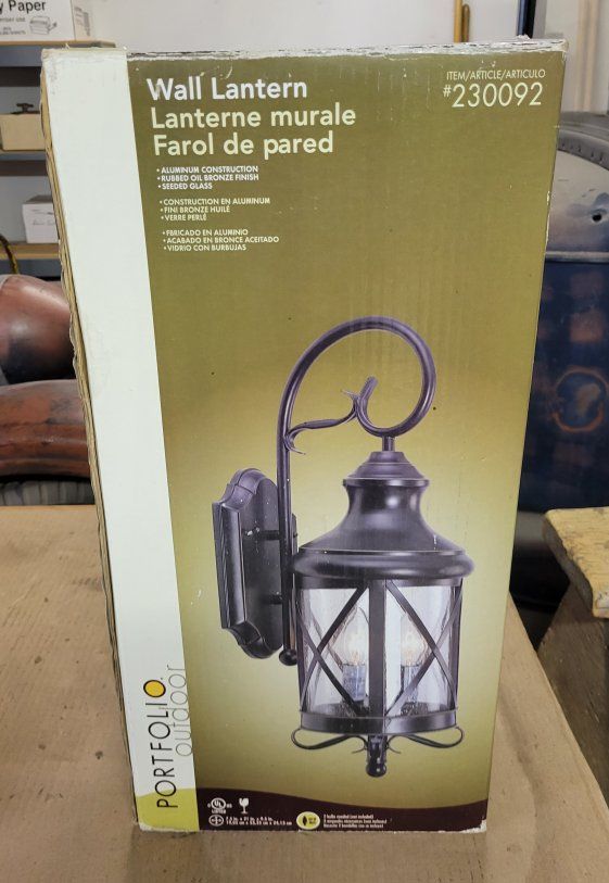Portfolio Outdoor Wall Lantern Rubbed Oil Bronze Seeded Glass Light #230092