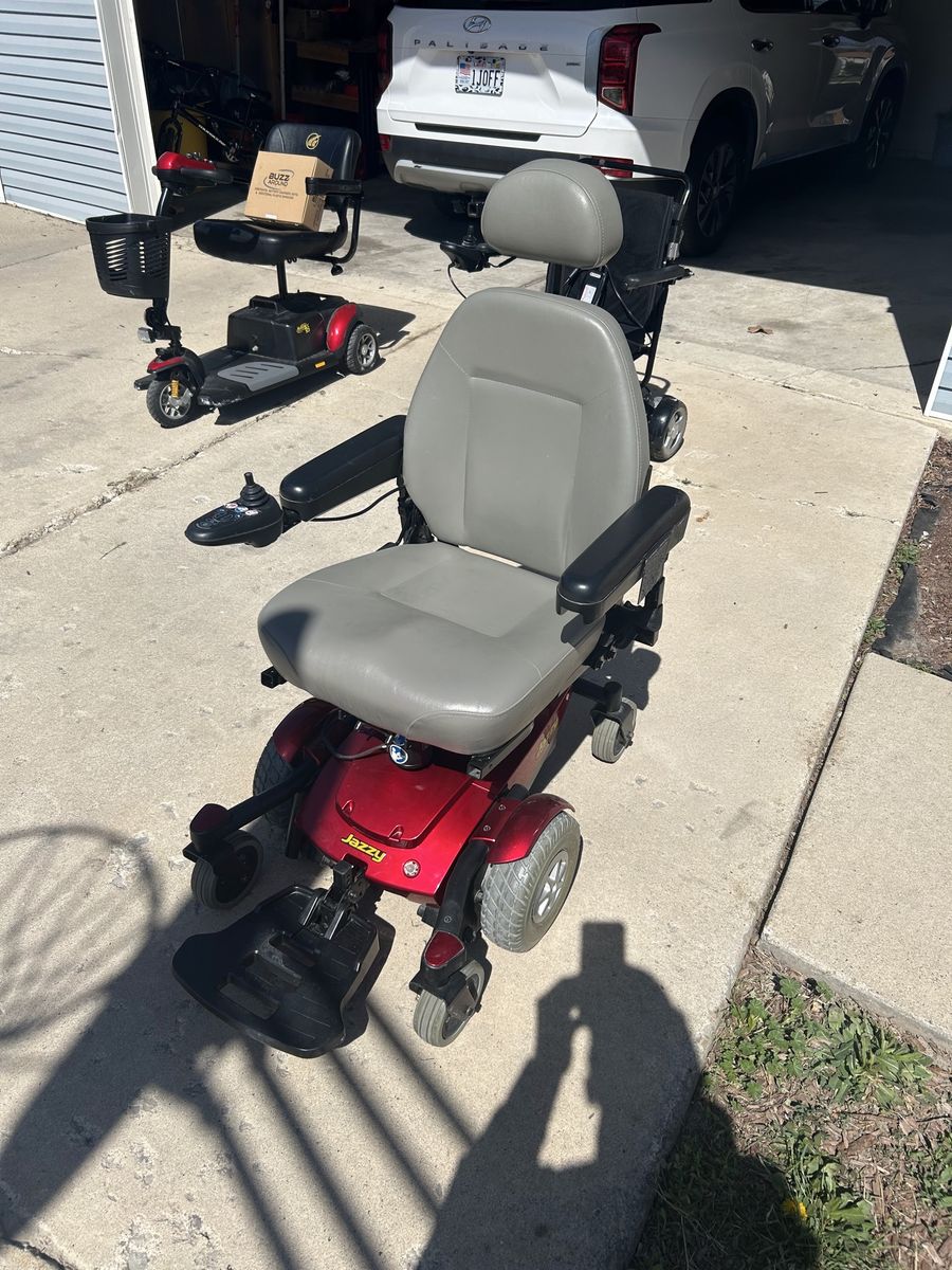Motorized chair