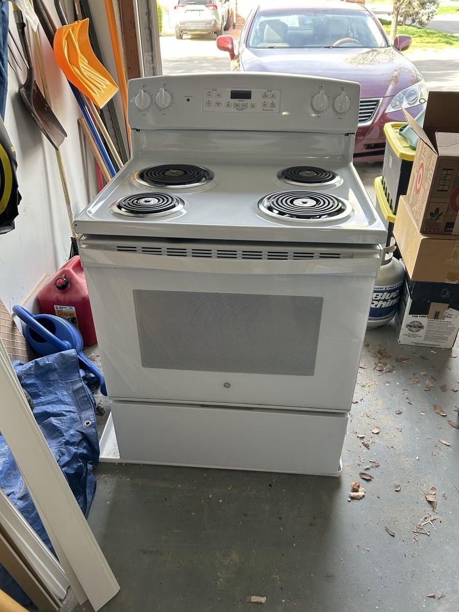 GE Stove Range FREE