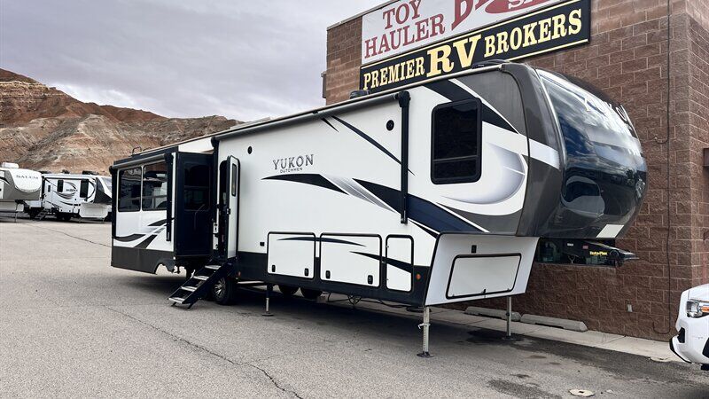 2021 Dutchmen Dutchmen Yukon 400rl