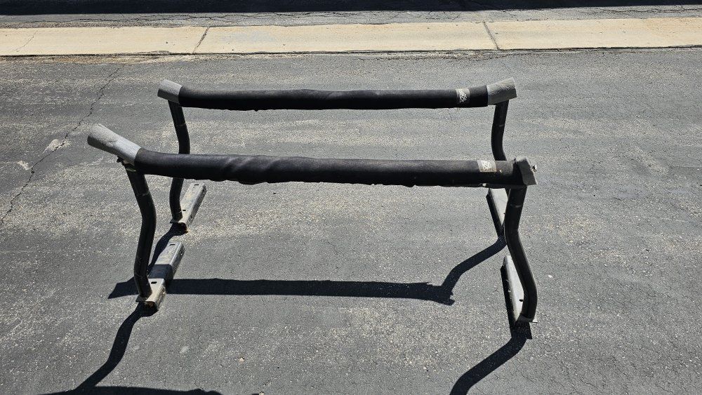 adjustable truck rack