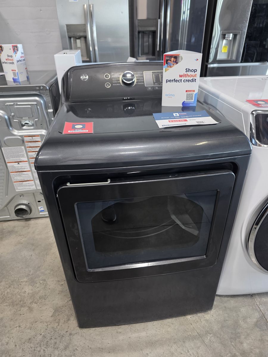 GE 7.4 Cu Ft Gas Dryer – Sensor Dry, Up to 120 Ft Venting, Diamond Gray