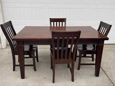Dinning Table 4 chairs set