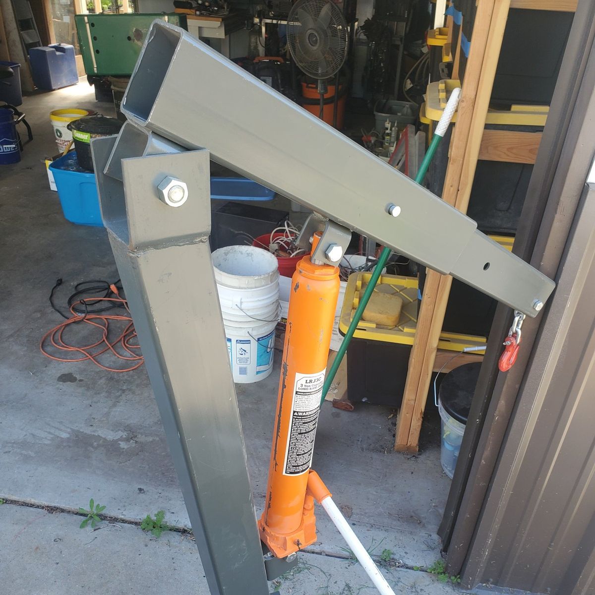truck bed hydraulic crane hoist