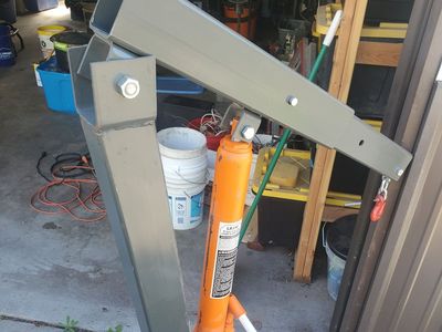 truck bed hydraulic crane hoist