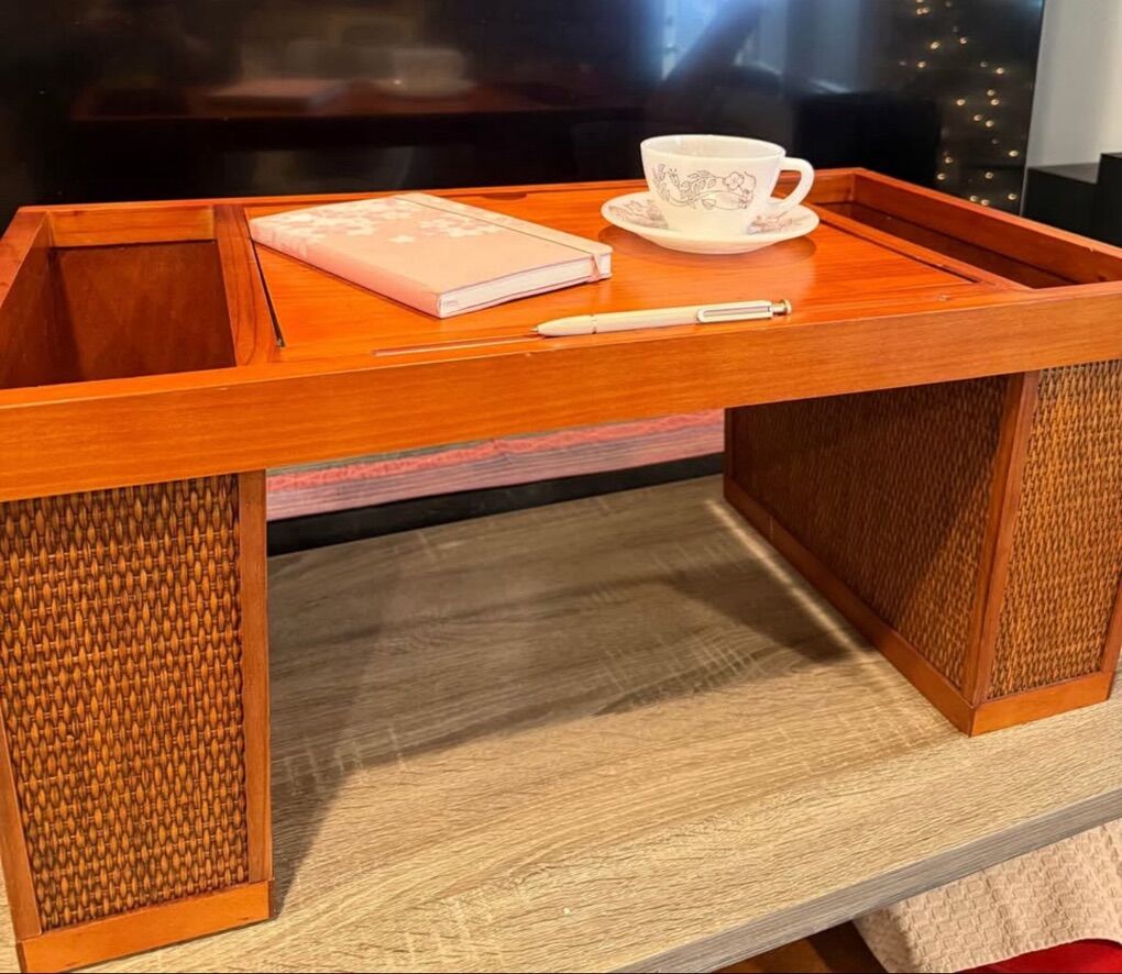 Desk Bed Laptop Adjustable Tray W/Magazine Holders