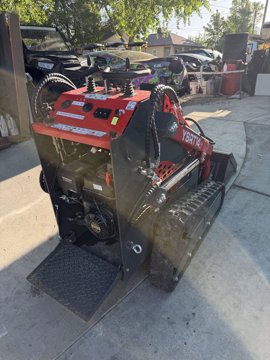 Main image 6