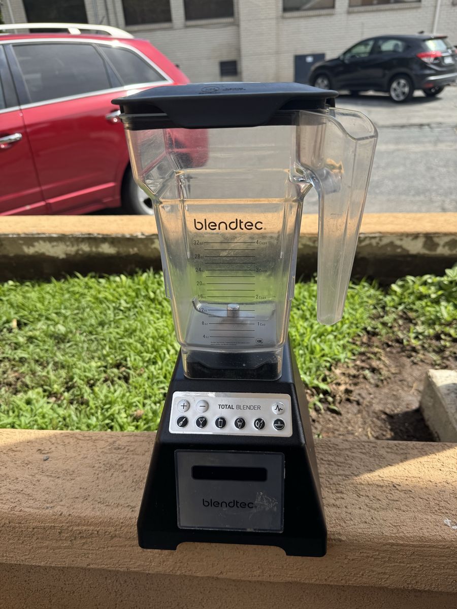 Blendtec Total Blender Classic - Black