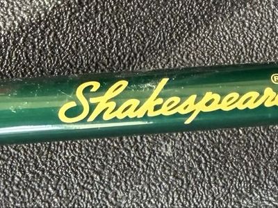 Shakespeare SKP8056-3 8' 5/6 Fly Line Green Fishing Rod