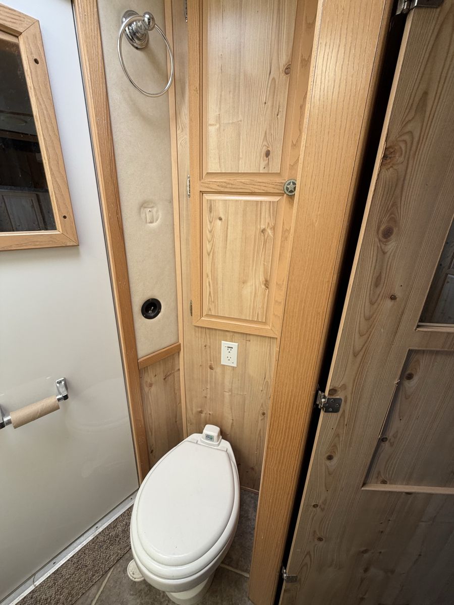 Main image 11