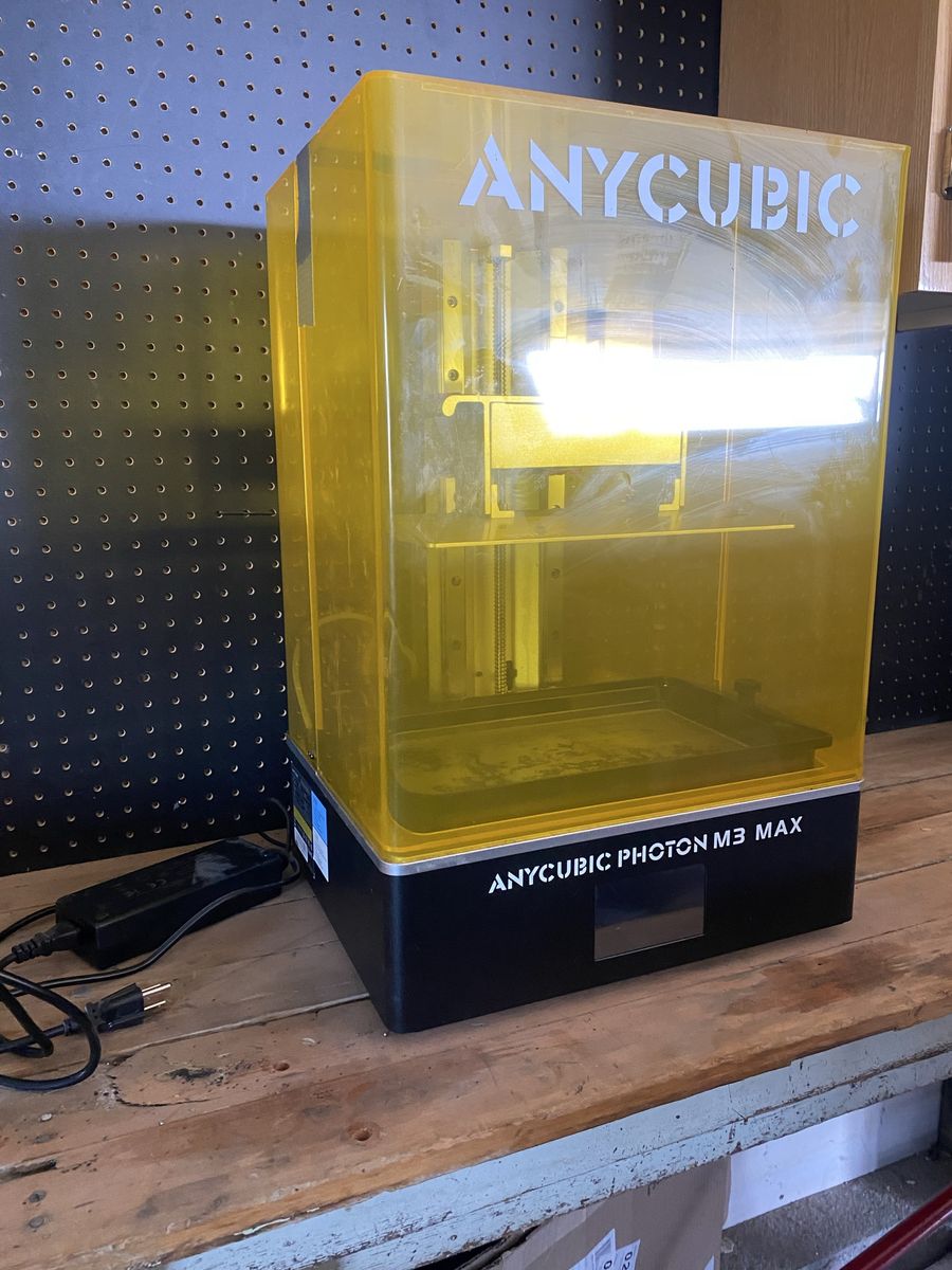 Anycubic 3D Printer and Cure Station