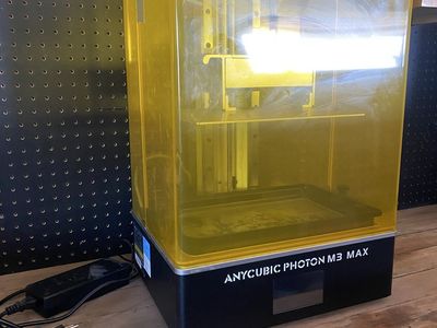 Anycubic 3D Printer and Cure Station