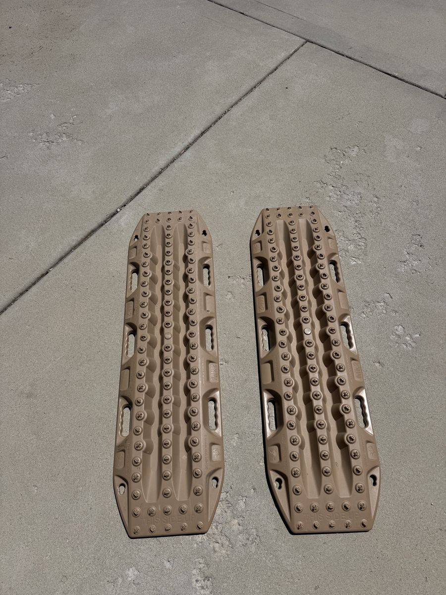 Maxtrax Mk II Tan - 2 (with straps, mount, pins, and hardware)