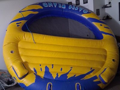 Intex Oasis Island Inflatable Floating Lounge Raft for Lake or Pool - Yellow & Blue