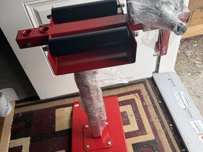 Tire Spreader With lED Light