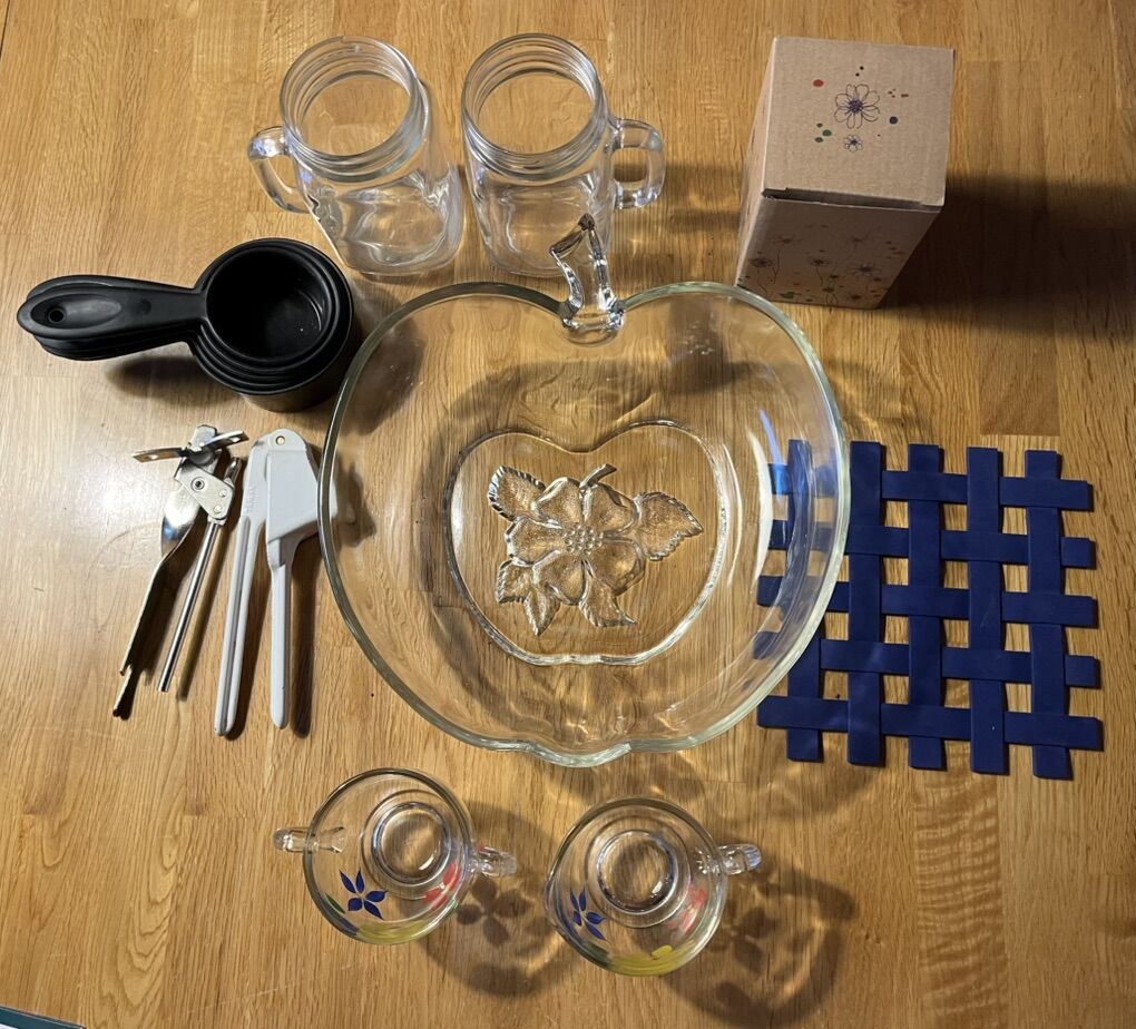 13+ Kitchen Items And Dishes.