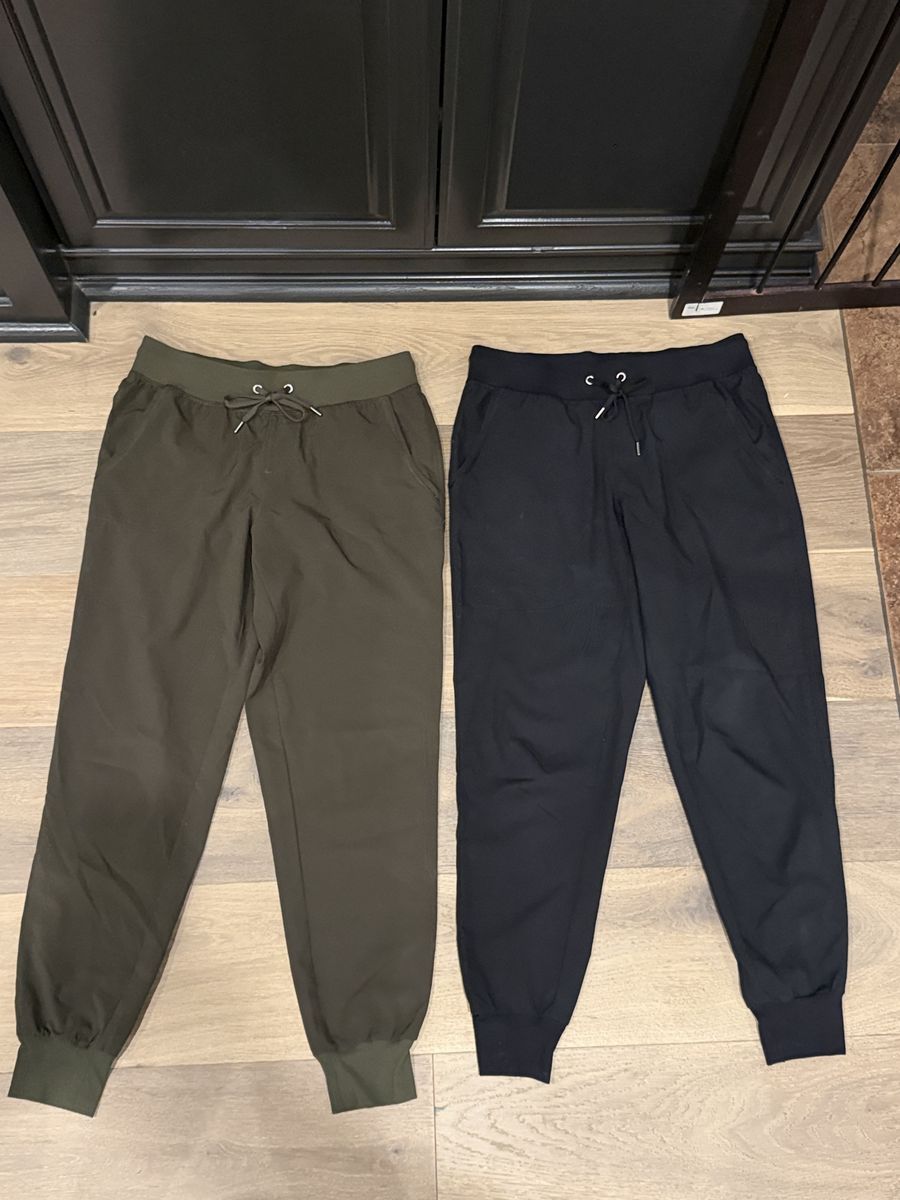 CRZ YOGA JOGGERS- SIZE XS