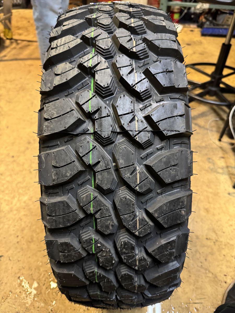 4 FORCEUM M/T08 PLUS OWL LT 235 75 15 104/101Q 6PLY MUD TIRE 1200046770