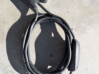 40A Tesla Mobile Connector Charging Cable NEMA 5-15 (Gen 1) - FASTER than Gen 2 (only 32 amps max)