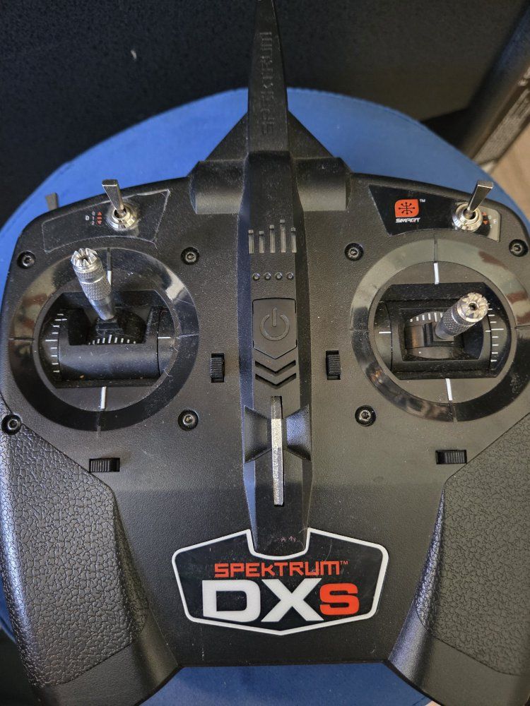 Main image 3