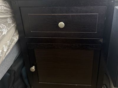 Night stand / end table