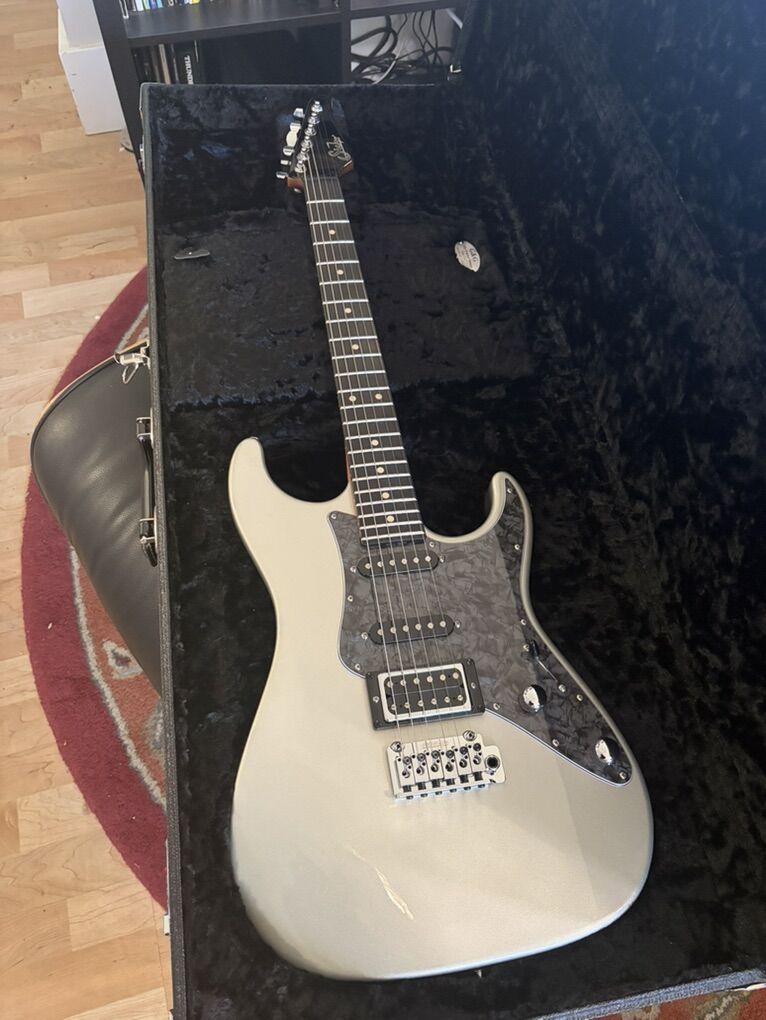 Suhr Pete Thorn Signature Standard HSS