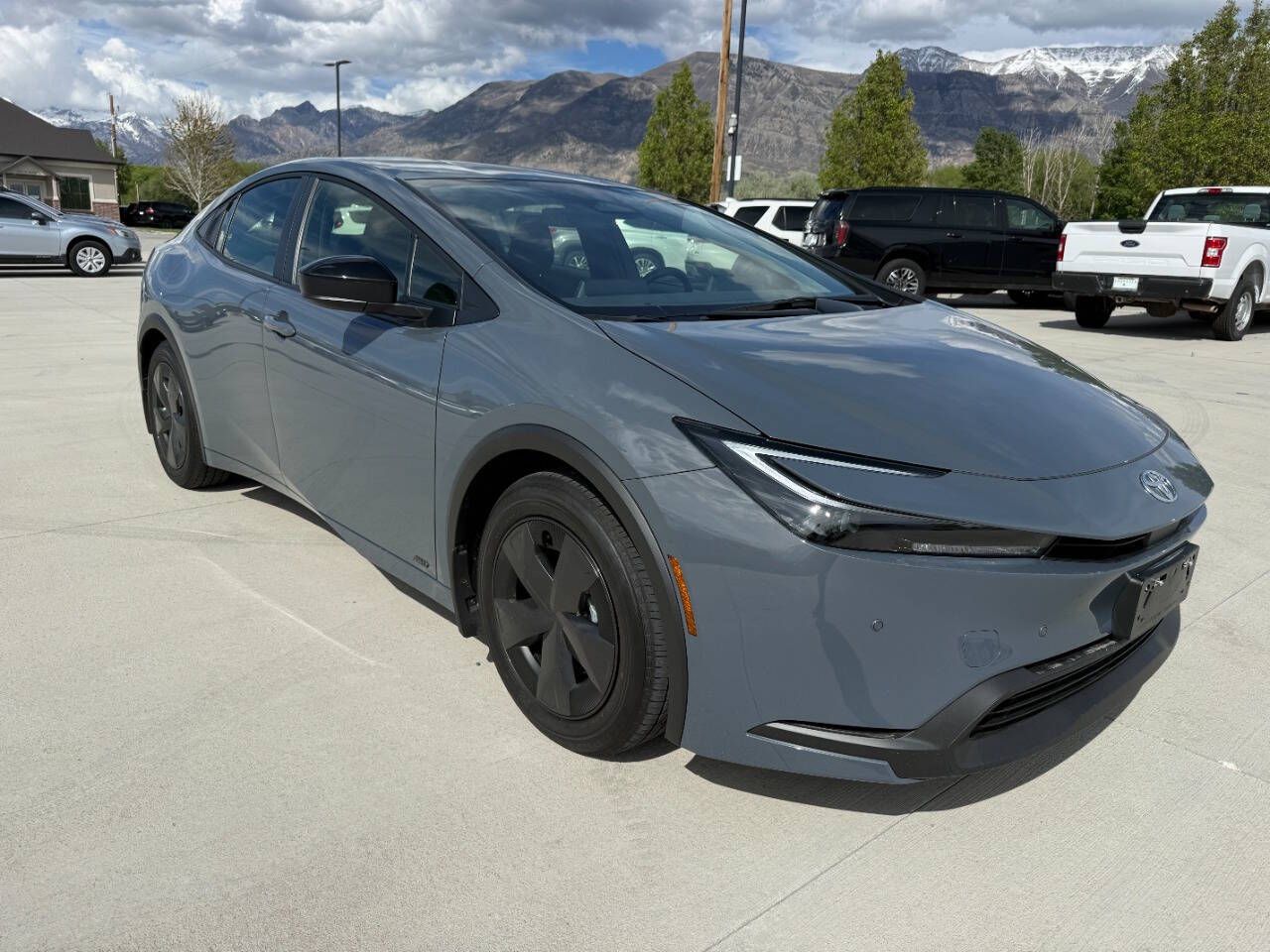 2024 Toyota Prius LE