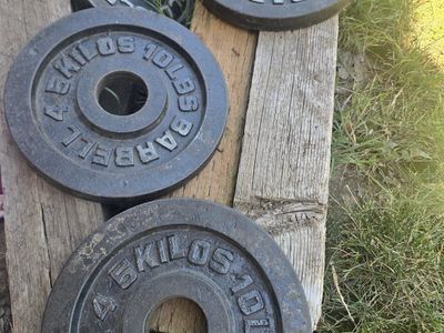 Used Barbell Standard 10lbs (4.5kg) & 2.5lbs Weight Plates - Fitness Gear