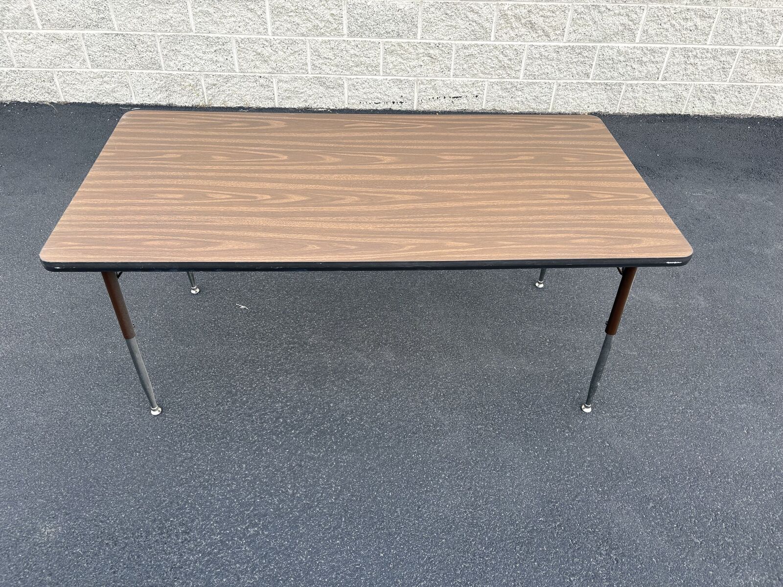 Extra Heavy Duty activity table with adjust leg height. Commercial grade reinforced base work table Task table