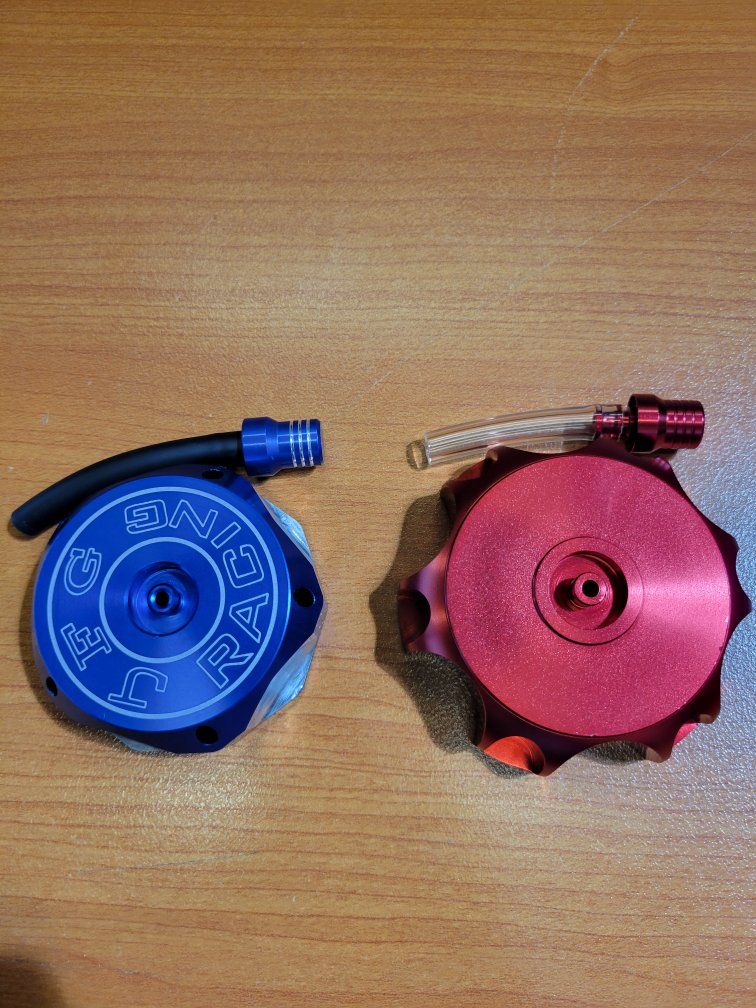 JFG Racing Billet Aluminum Gas Fuel Tank Caps - Blue & Red