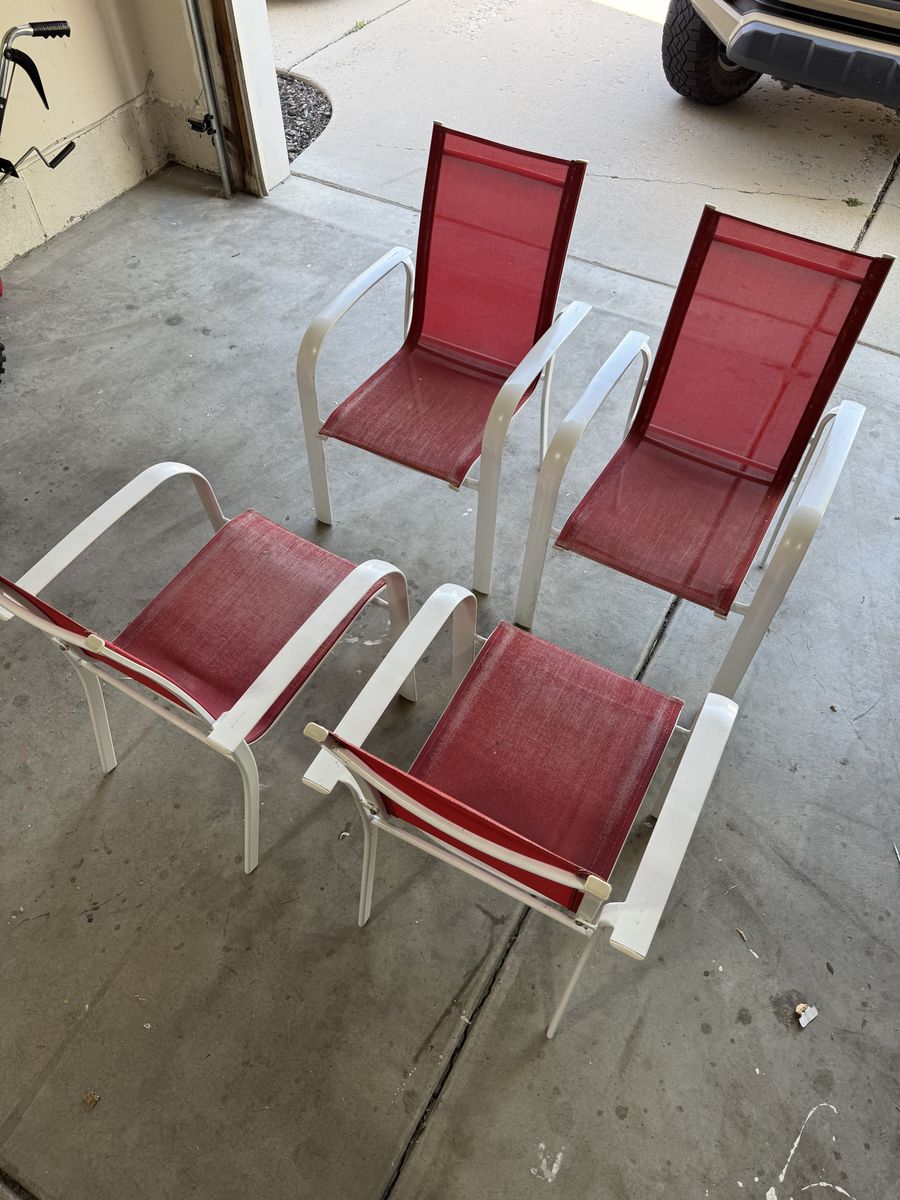 Set of 4 - Patio Chairs