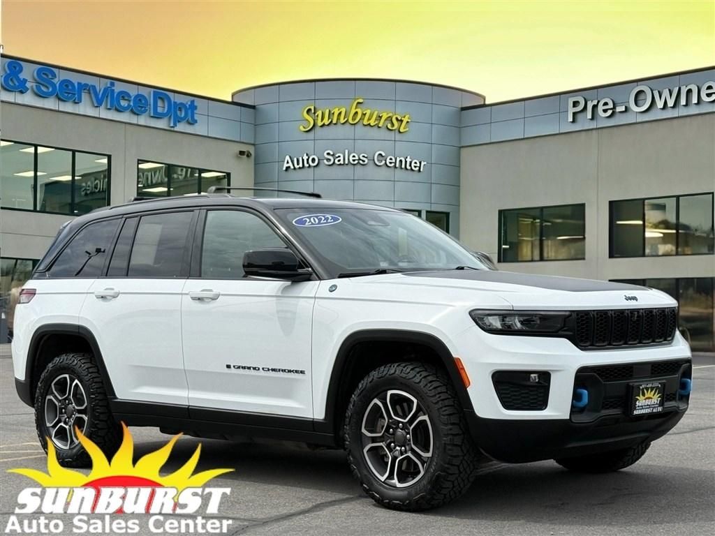 2022 Jeep Grand Cherokee Trailhawk 4xe
