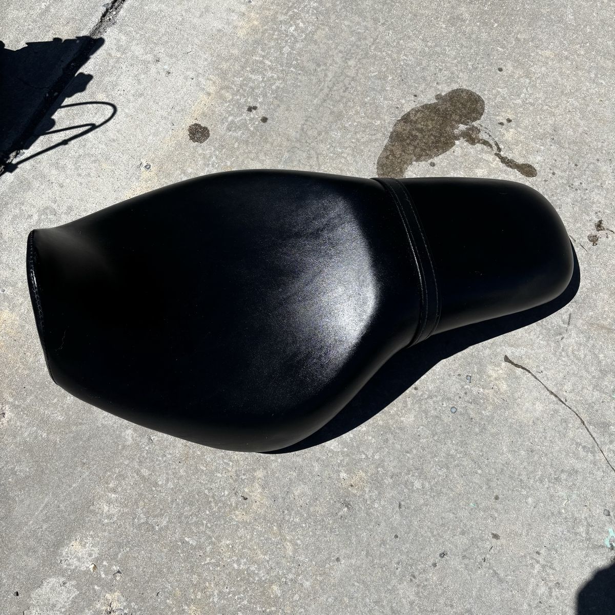 Honda leather motorcycle seat shadow 2004