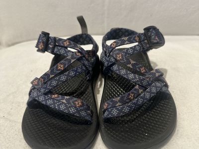 Chaco toddler size 12 blue/peach print sandals