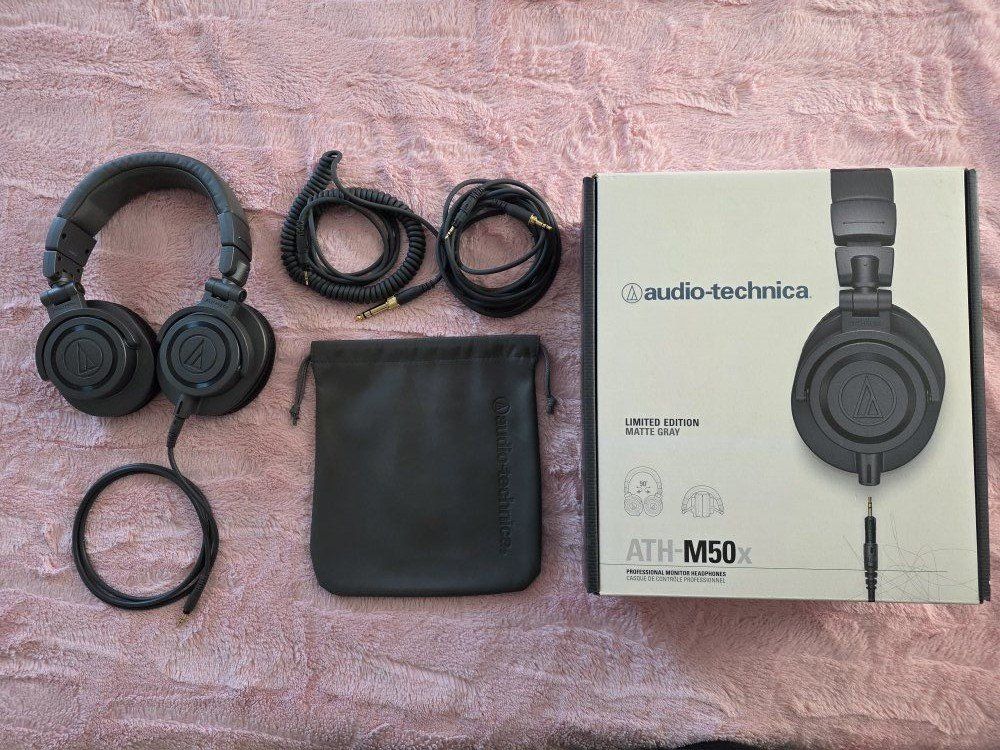 Audio-Technica ATH-M50x Limited Edition Matte Gray Professional Monitor Headphones