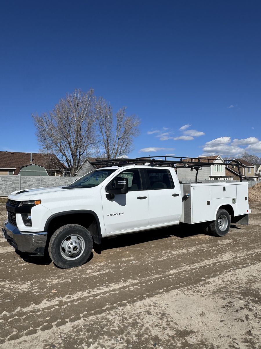 2020 Chevy Silverado 3500HD Dually work truck