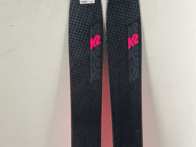 2020 K2 Mindbender 115 C w/ Look SPX 12 Bindings