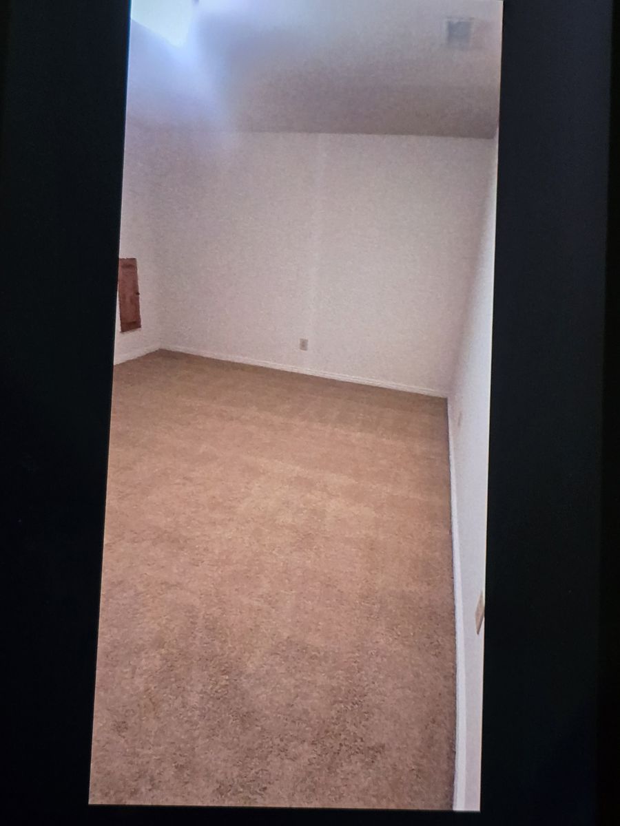 Room for rent including utilities and internet