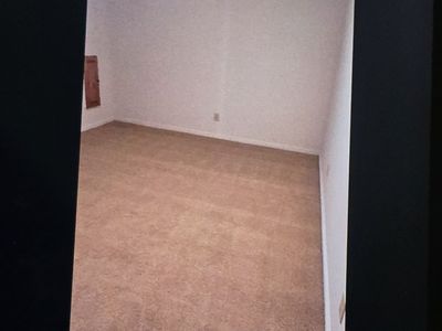 Room for rent including utilities and internet