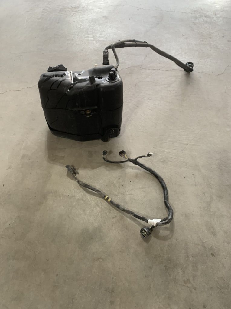 Def Tank Assembly And Harness 2020 Ford Powerstrok