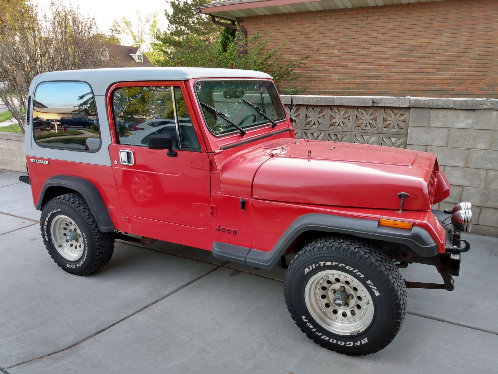 1990 JEEP WRANGLER Base