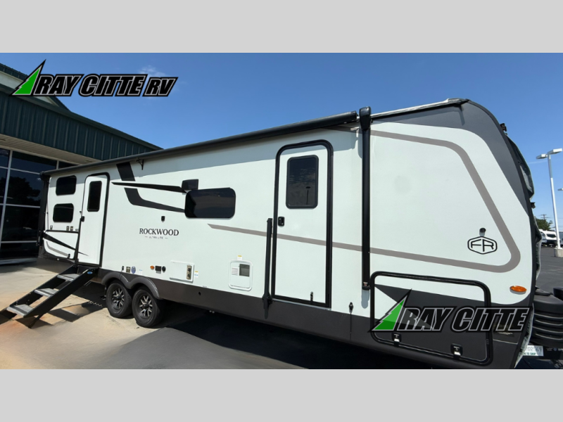 2027 Rockwood Ultra Lite 2706BH